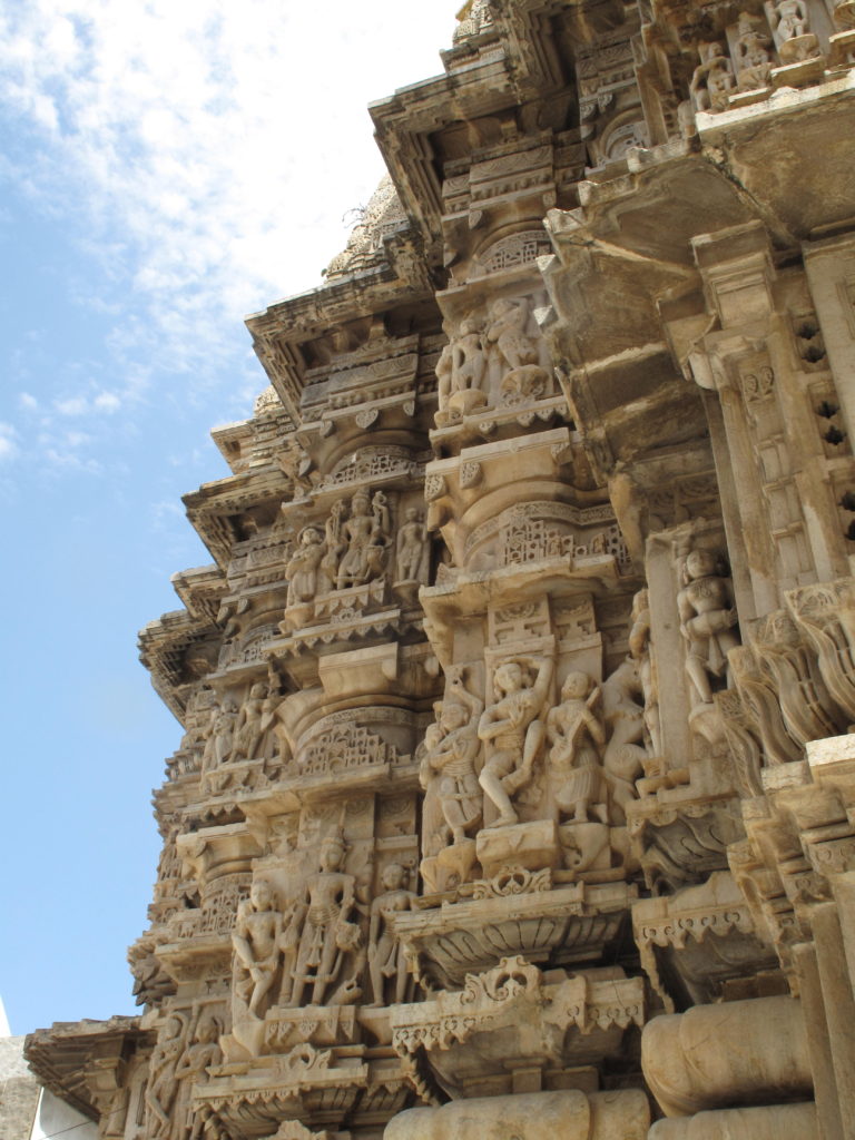 20_udaipur_temple_detail2