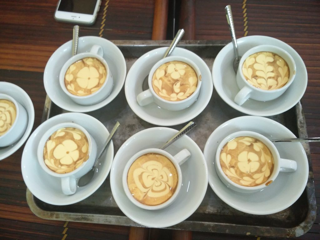 76_food_tour_egg_coffees