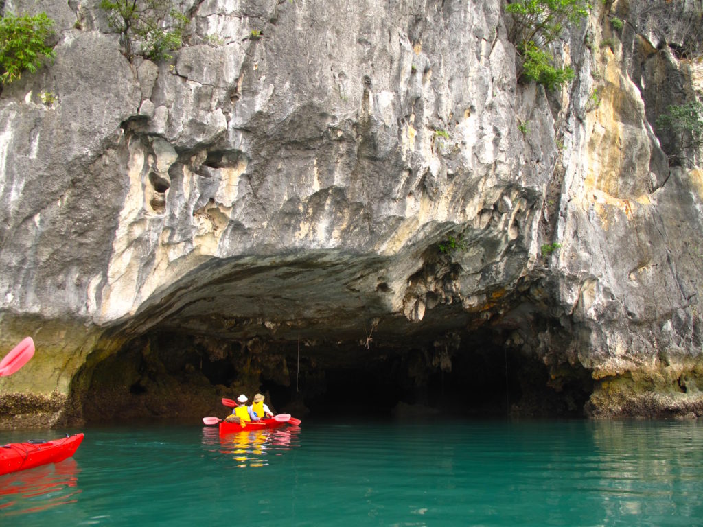 IMG_7295_CaveKayak